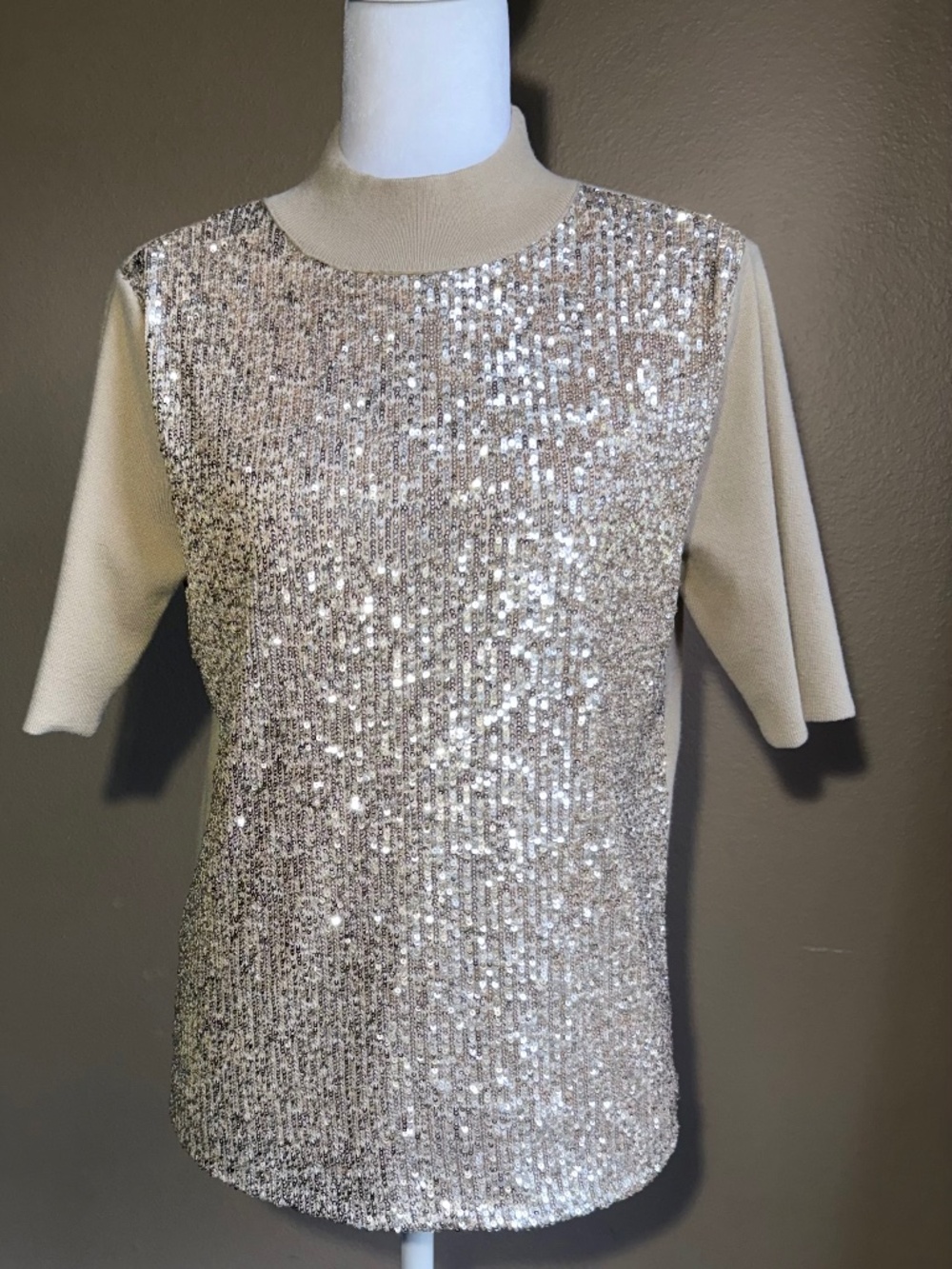 Ann Taylor Sequin Front Mock Neck Sleeve Knit Sweater Tee Gold XS EUC